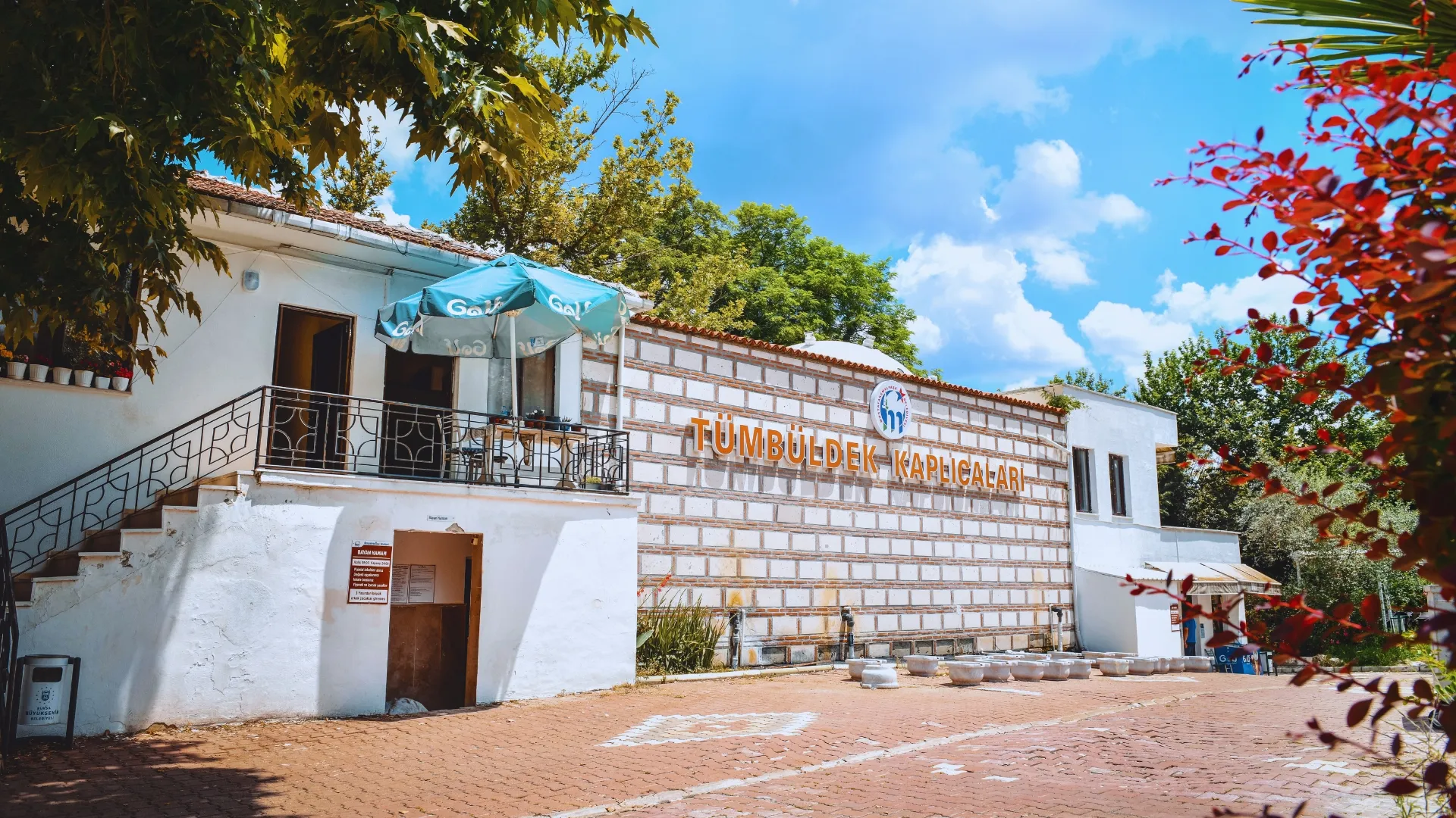 Tümbüldek Kaplıcaları ve İçmeleri
