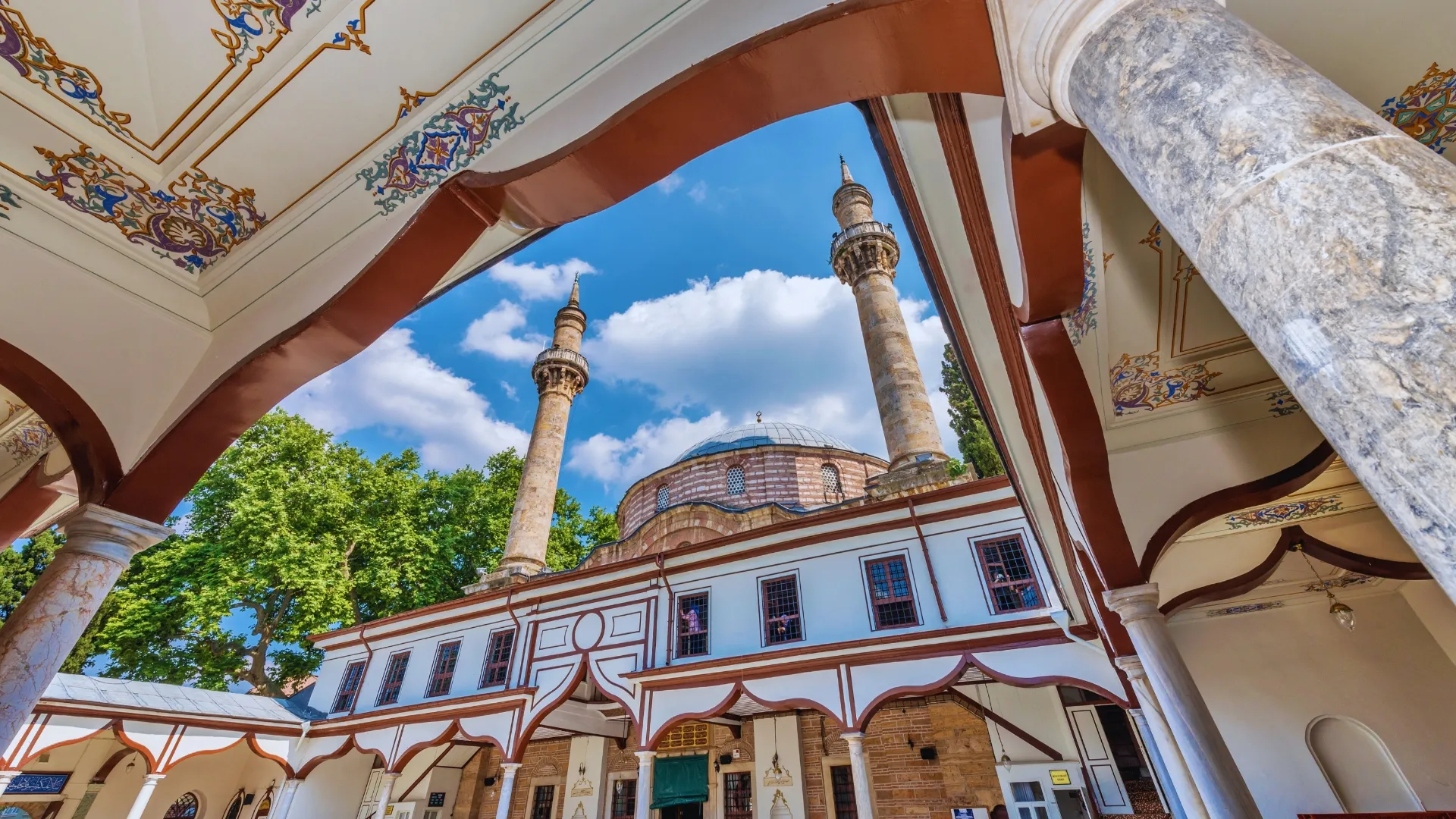 Emir Sultan Külliyesi