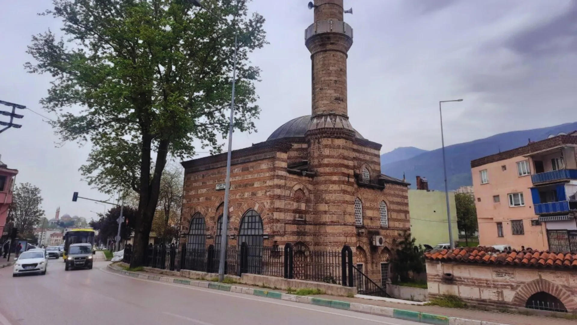 Acem Reis Cami
