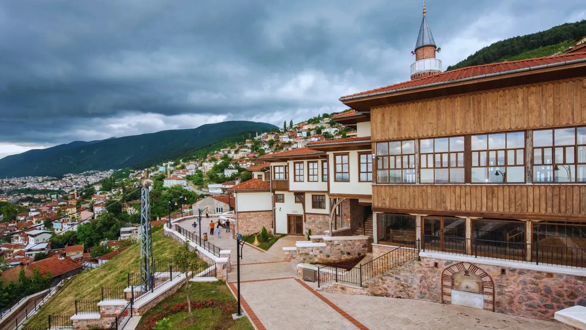 Üftade Tekkesi