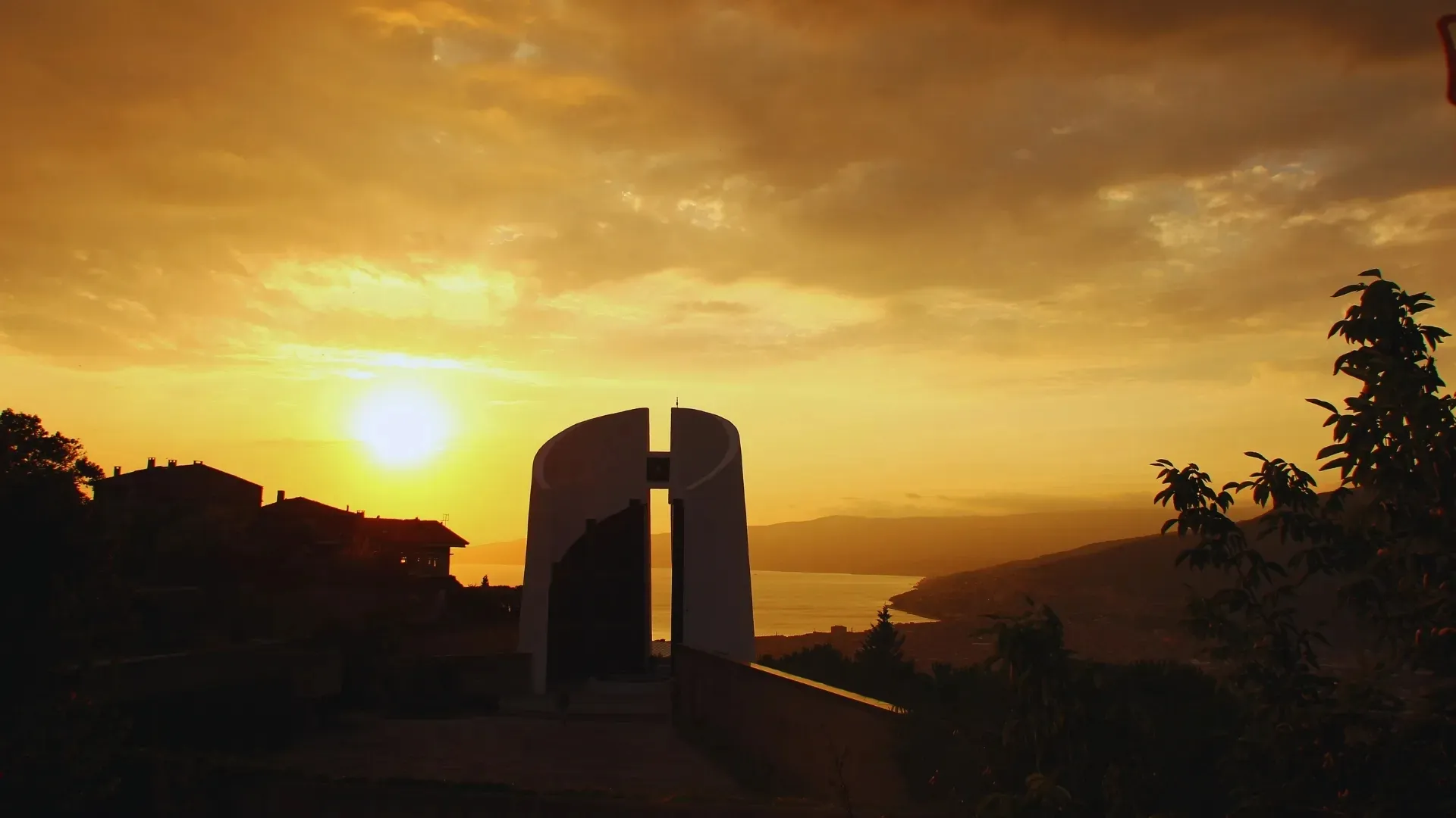 Gemlik Ay Tepe (Hill)
