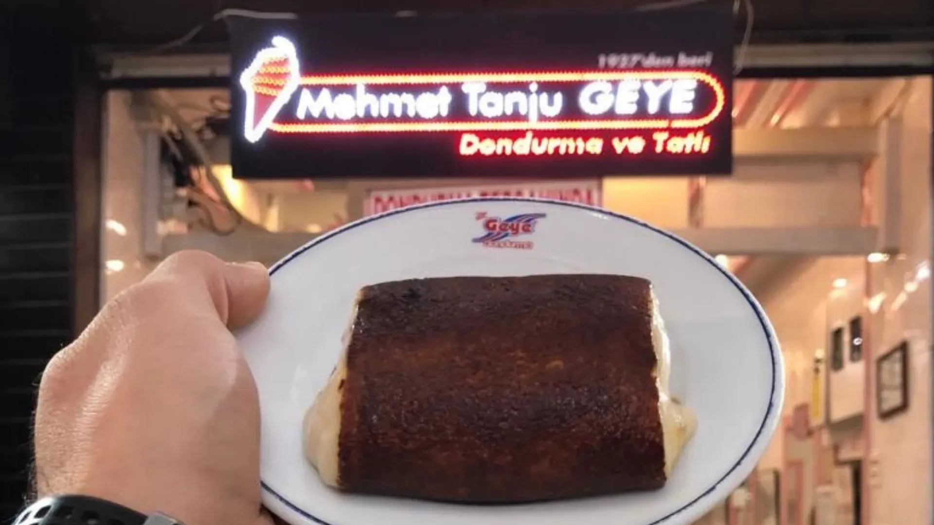 Geye Dondurma 1927 (Okçular Çarşısı)