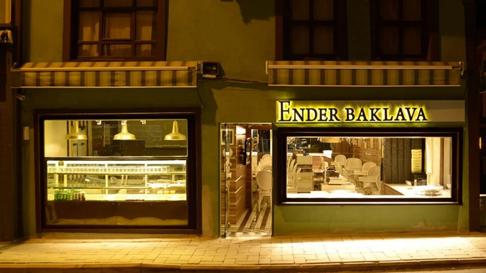 Ender Baklavacısı 1947