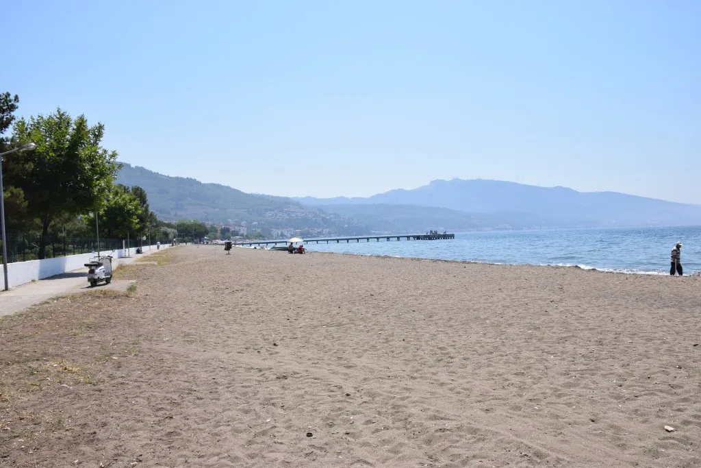 Gemlik Kurşunlu Halk Plajı