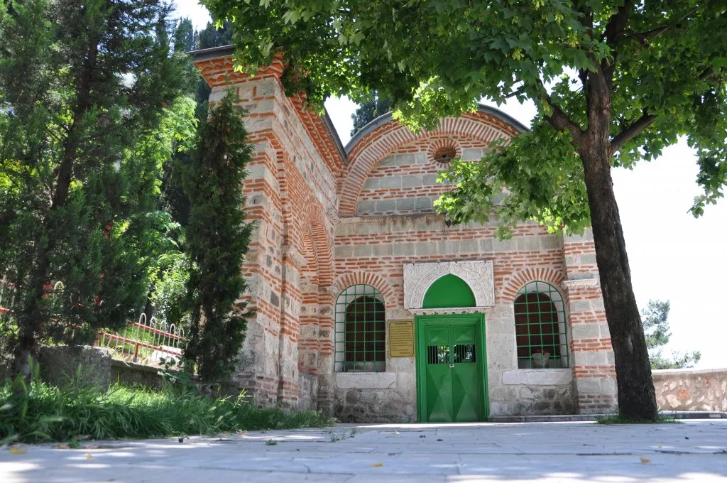Mustafakemalpaşa Lala Şahin Paşa Külliyesi